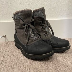 Naturalizer Black and Gray Winter Boots